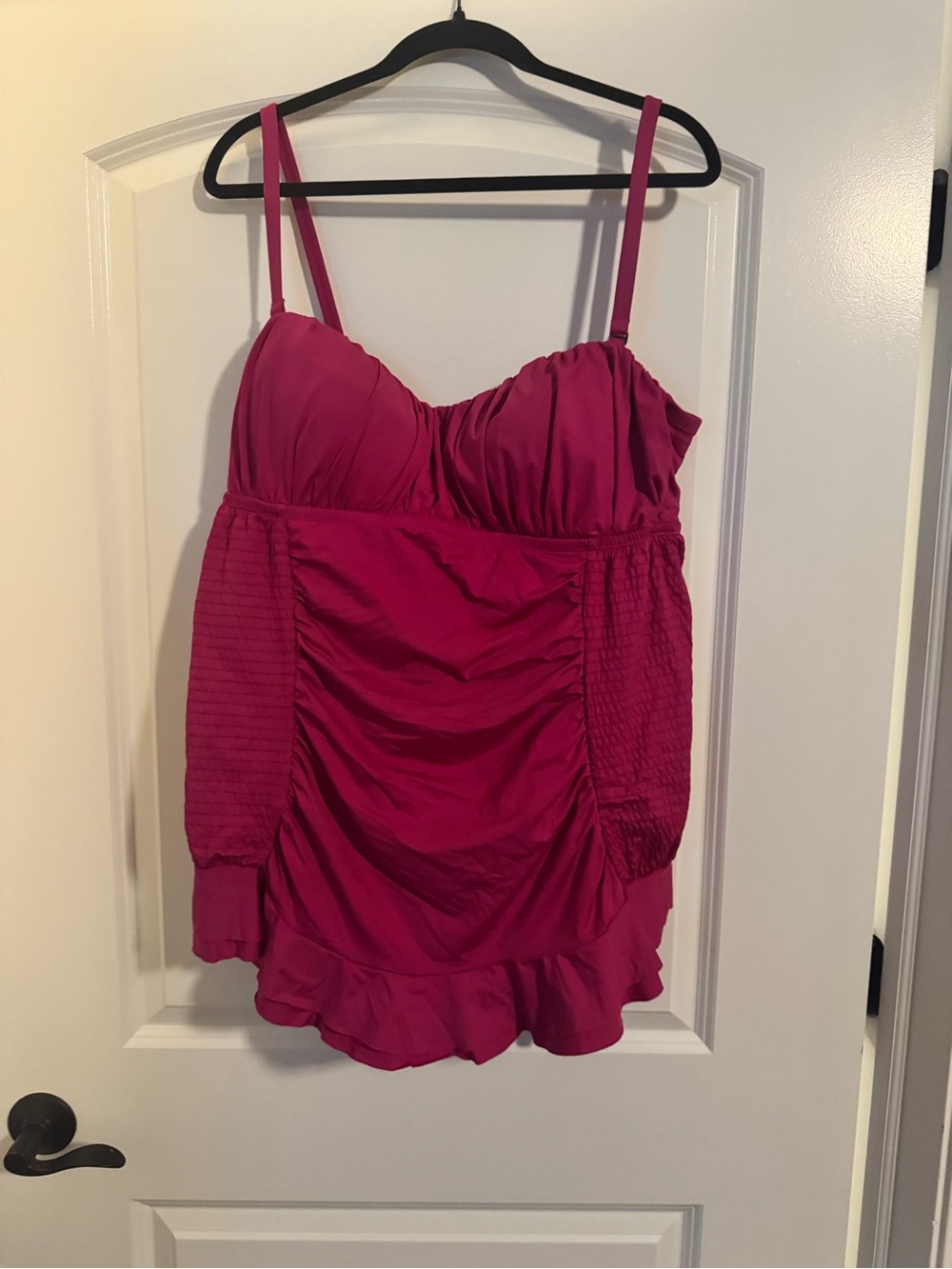 Kenneth Cole Reaction Magenta Ruched Camisole with Ruffle Hem